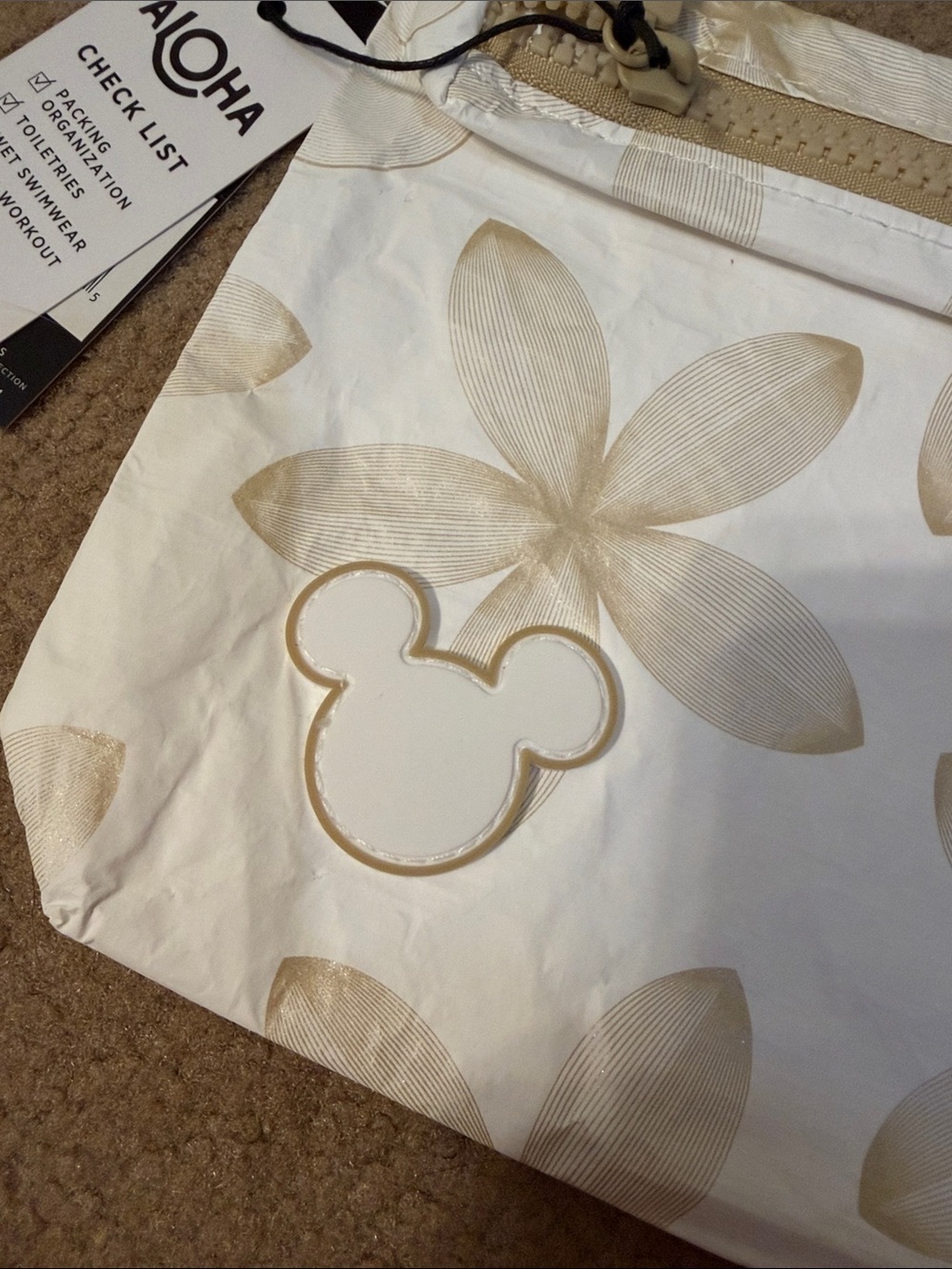 Disney ALOHA Collection Spa small pouch with Mickey - Picture 2 of 4